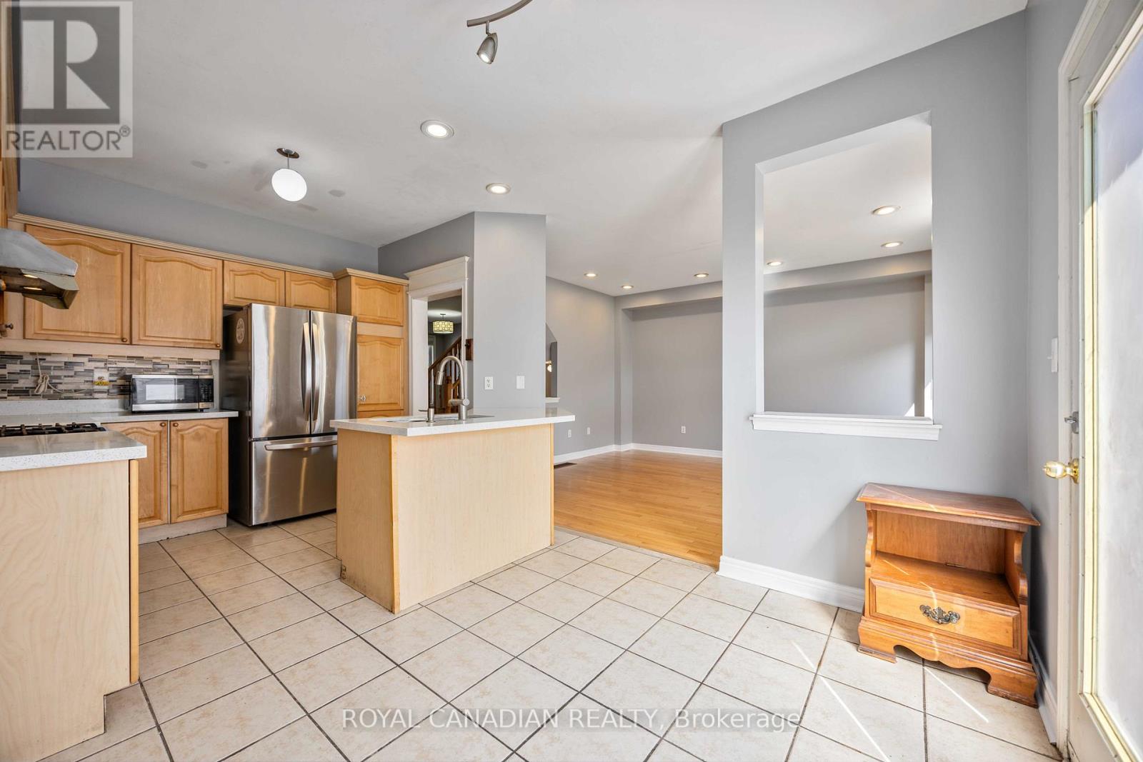 10 Pogonia Street, Toronto (Rouge), Ontario  M1X 2C9 - Photo 12 - E12925286