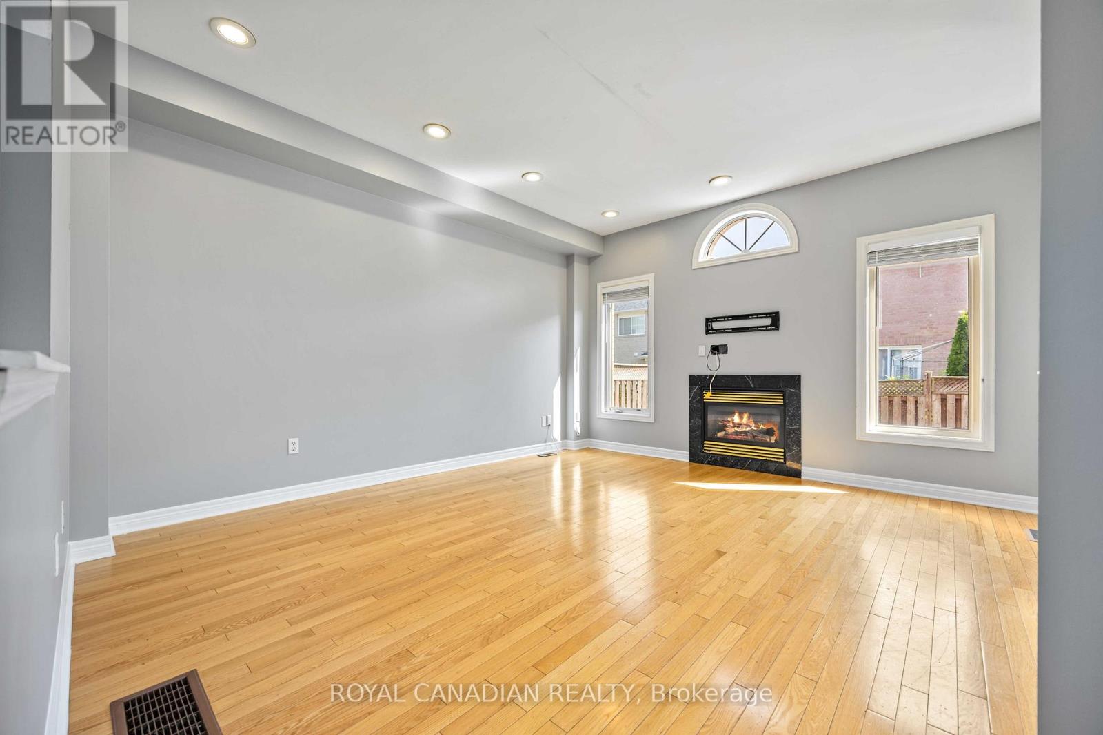 10 Pogonia Street, Toronto (Rouge), Ontario  M1X 2C9 - Photo 16 - E12925286