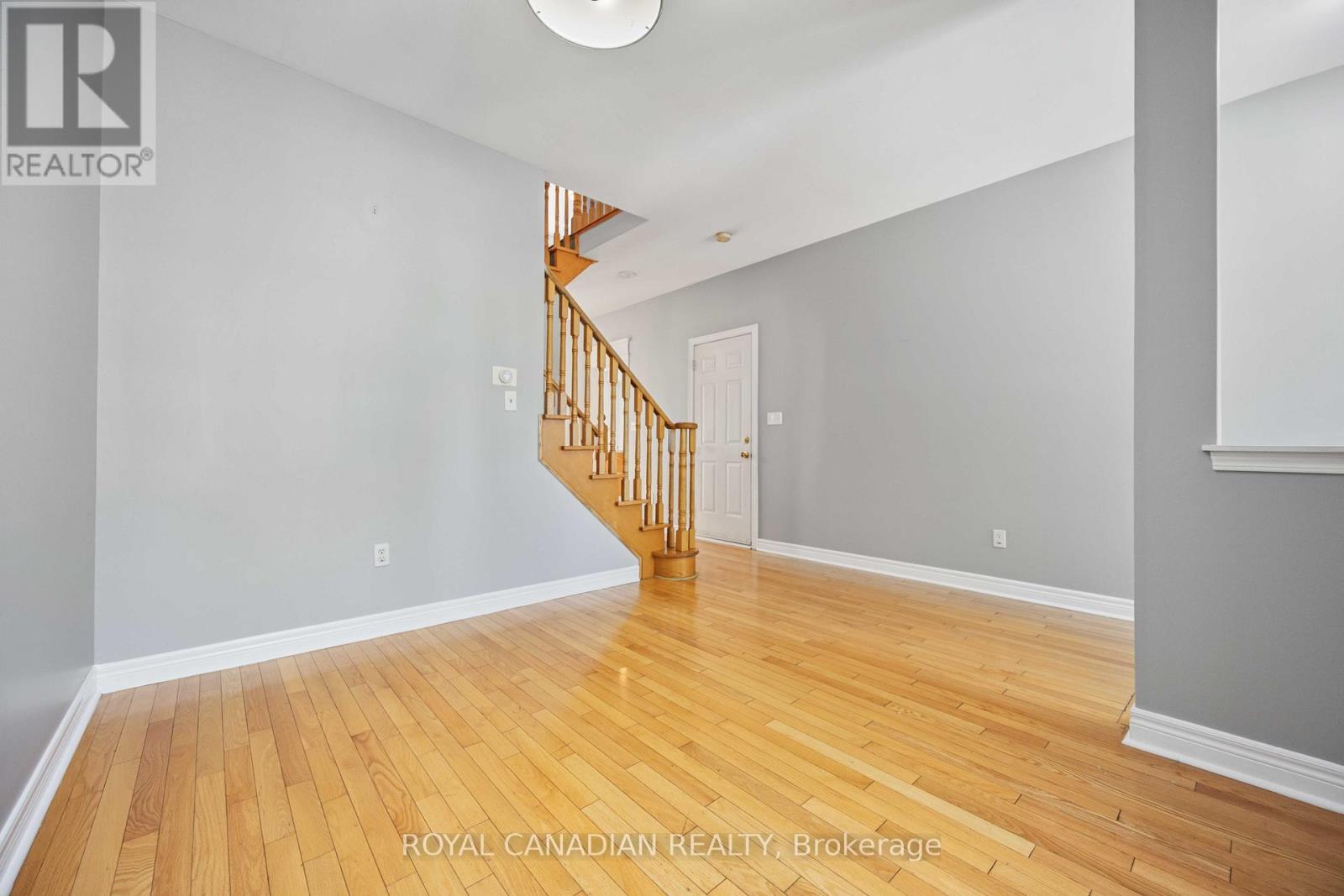 10 Pogonia Street, Toronto (Rouge), Ontario  M1X 2C9 - Photo 7 - E12925286