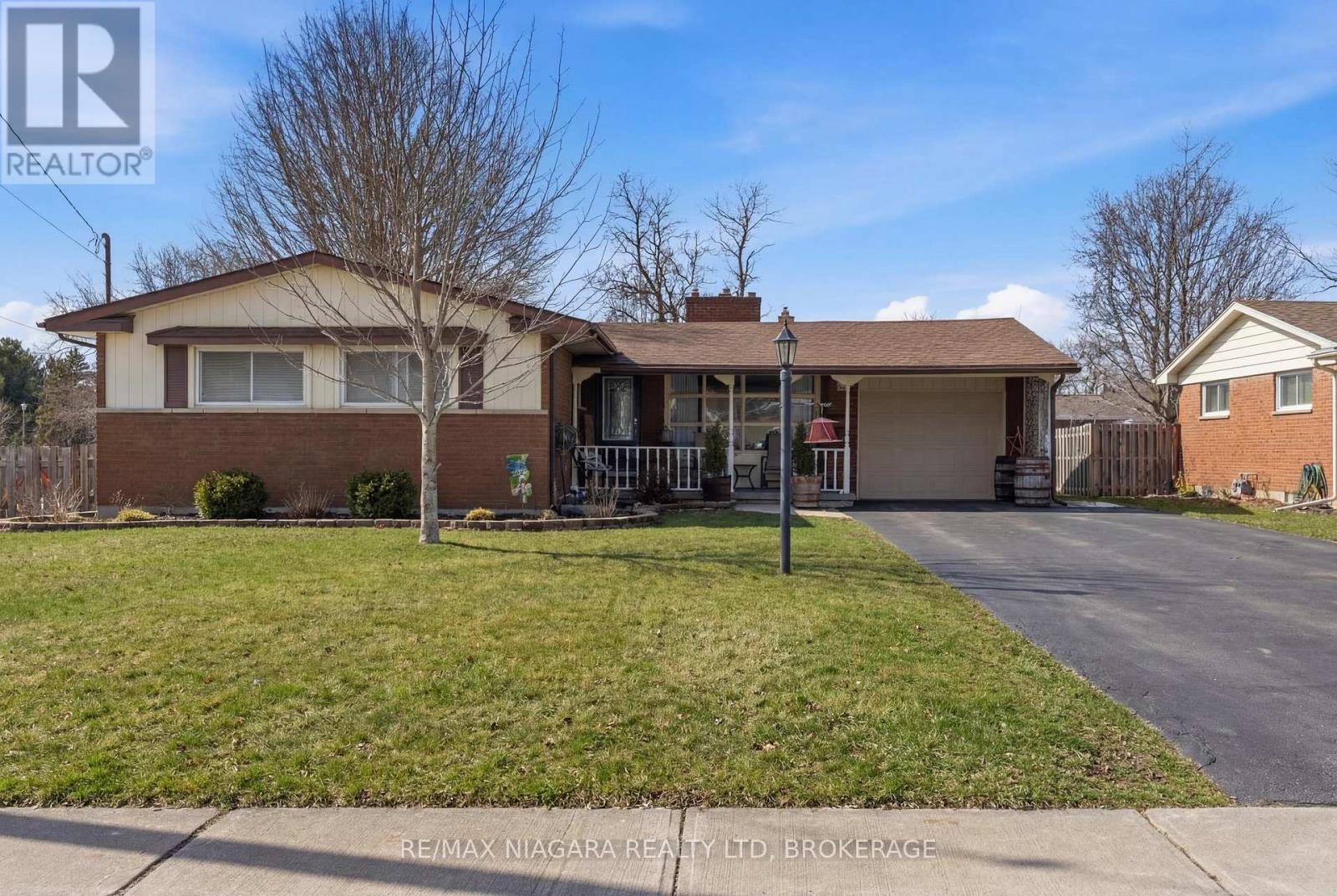 1350 HAIST STREET, pelham (fonthill), Ontario