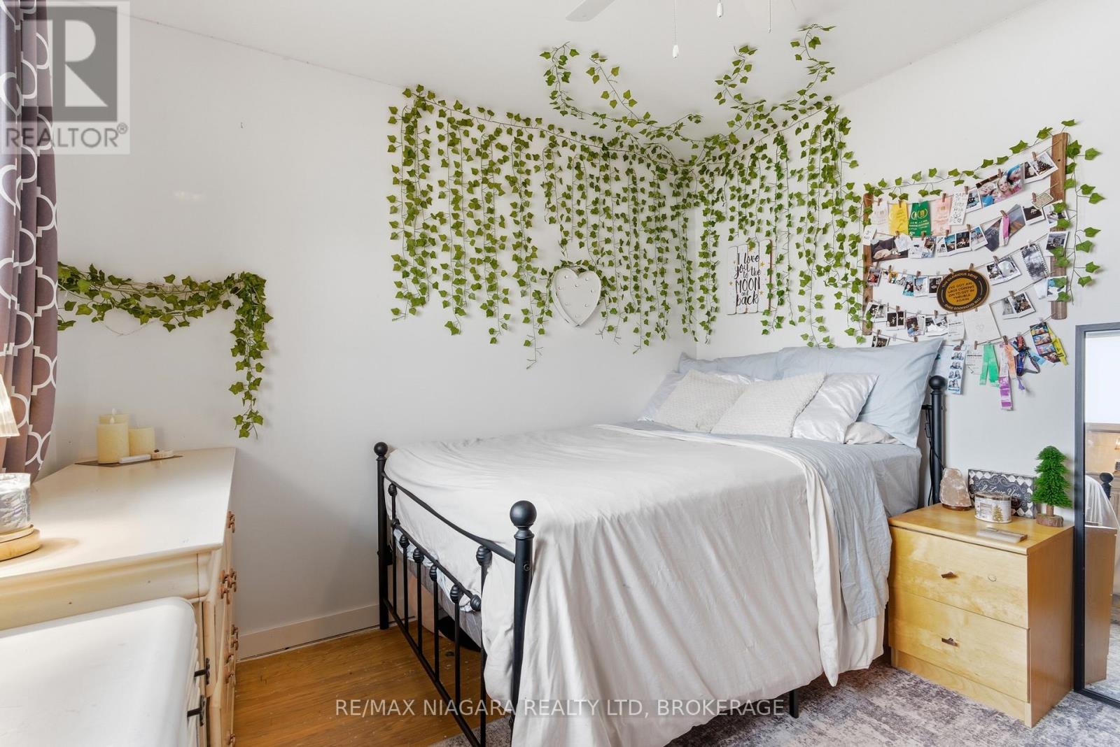 1350 Haist Street, Pelham (Fonthill), Ontario  L0S 1M0 - Photo 20 - X12925114