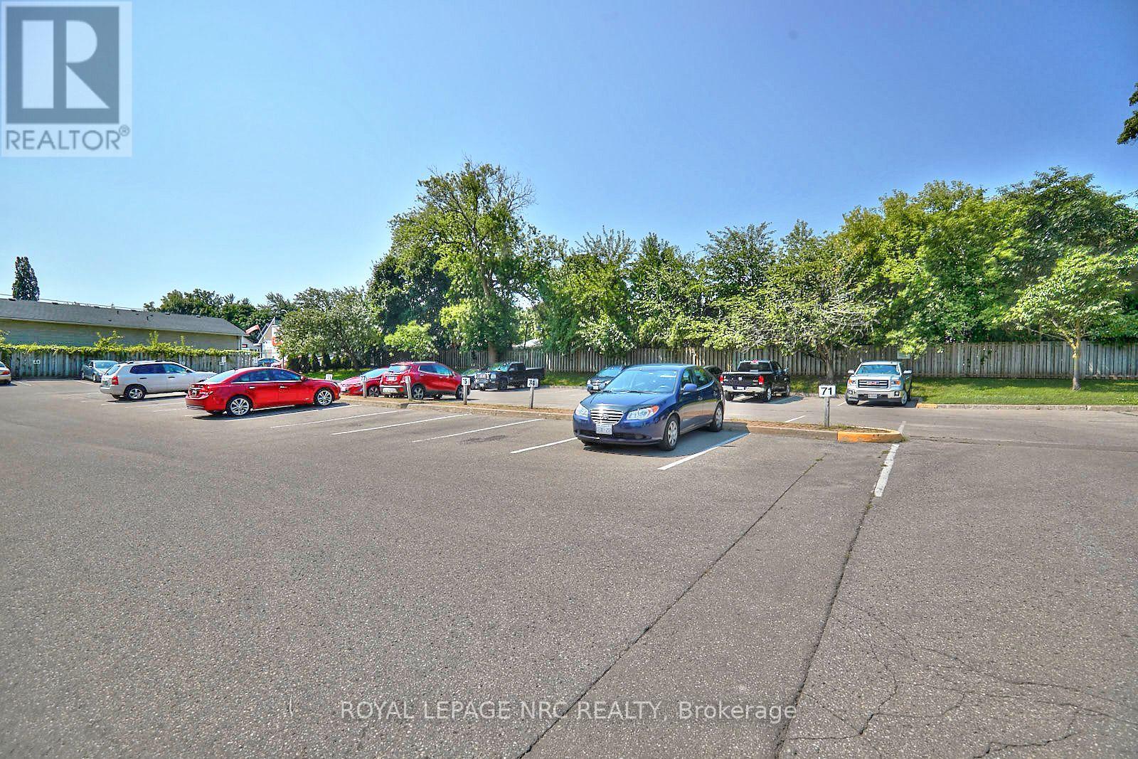 308 - 3955 Portage Road, Niagara Falls, Ontario  L2J 3W2 - Photo 17 - X12925128