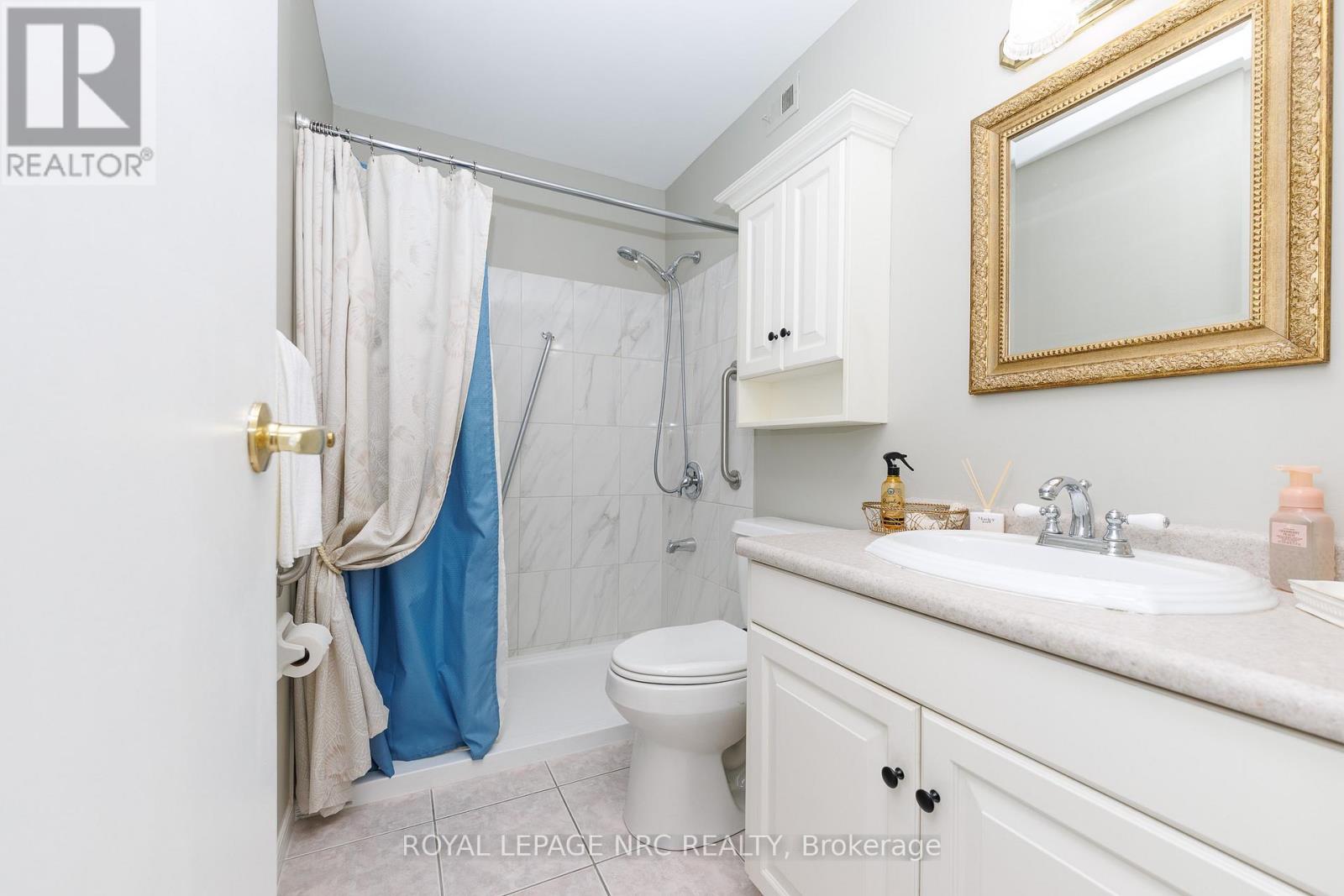 308 - 3955 Portage Road, Niagara Falls, Ontario  L2J 3W2 - Photo 8 - X12925128