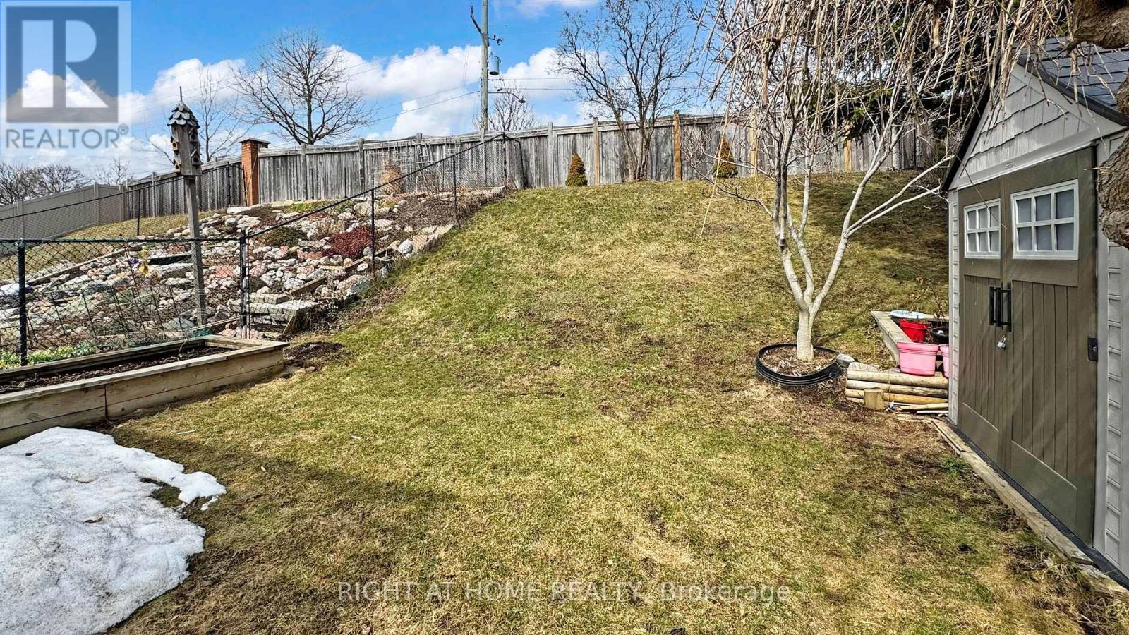 559 Walpole Crescent, Newmarket (Stonehaven-Wyndham), Ontario  L3X 2B5 - Photo 46 - N12925084