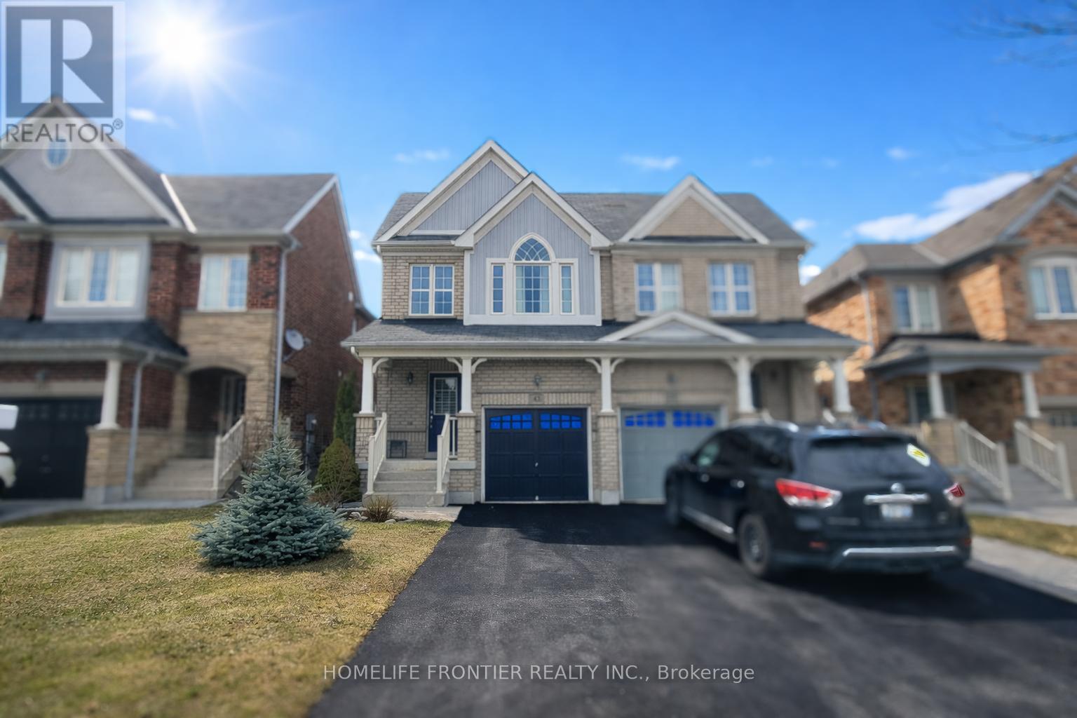 43 Sundragon Trail, Bradford West Gwillimbury (Bradford), Ontario  L3Z 0H4 - Photo 1 - N12925160