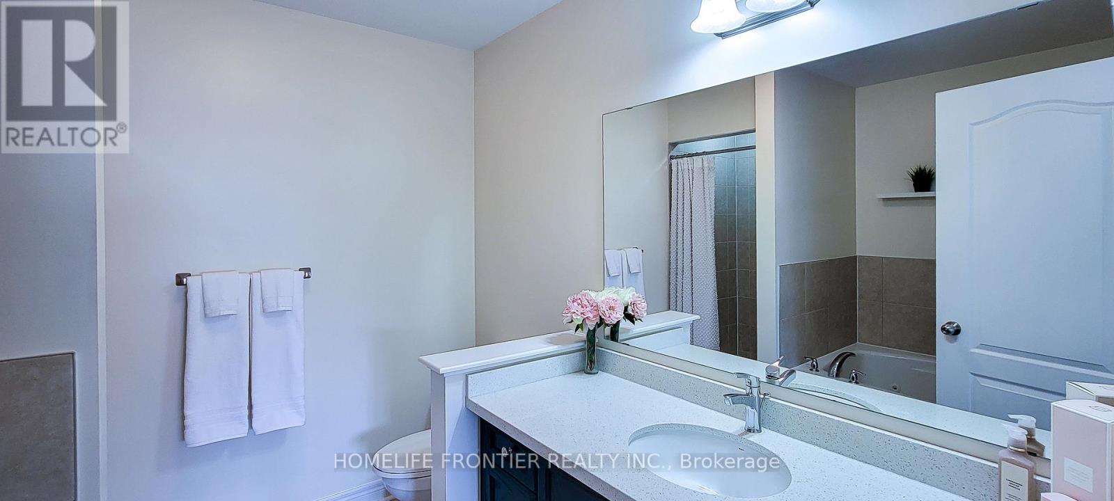 43 Sundragon Trail, Bradford West Gwillimbury (Bradford), Ontario  L3Z 0H4 - Photo 23 - N12925160