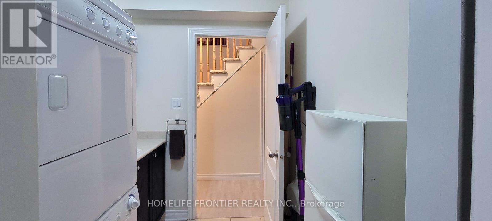 43 Sundragon Trail, Bradford West Gwillimbury (Bradford), Ontario  L3Z 0H4 - Photo 34 - N12925160