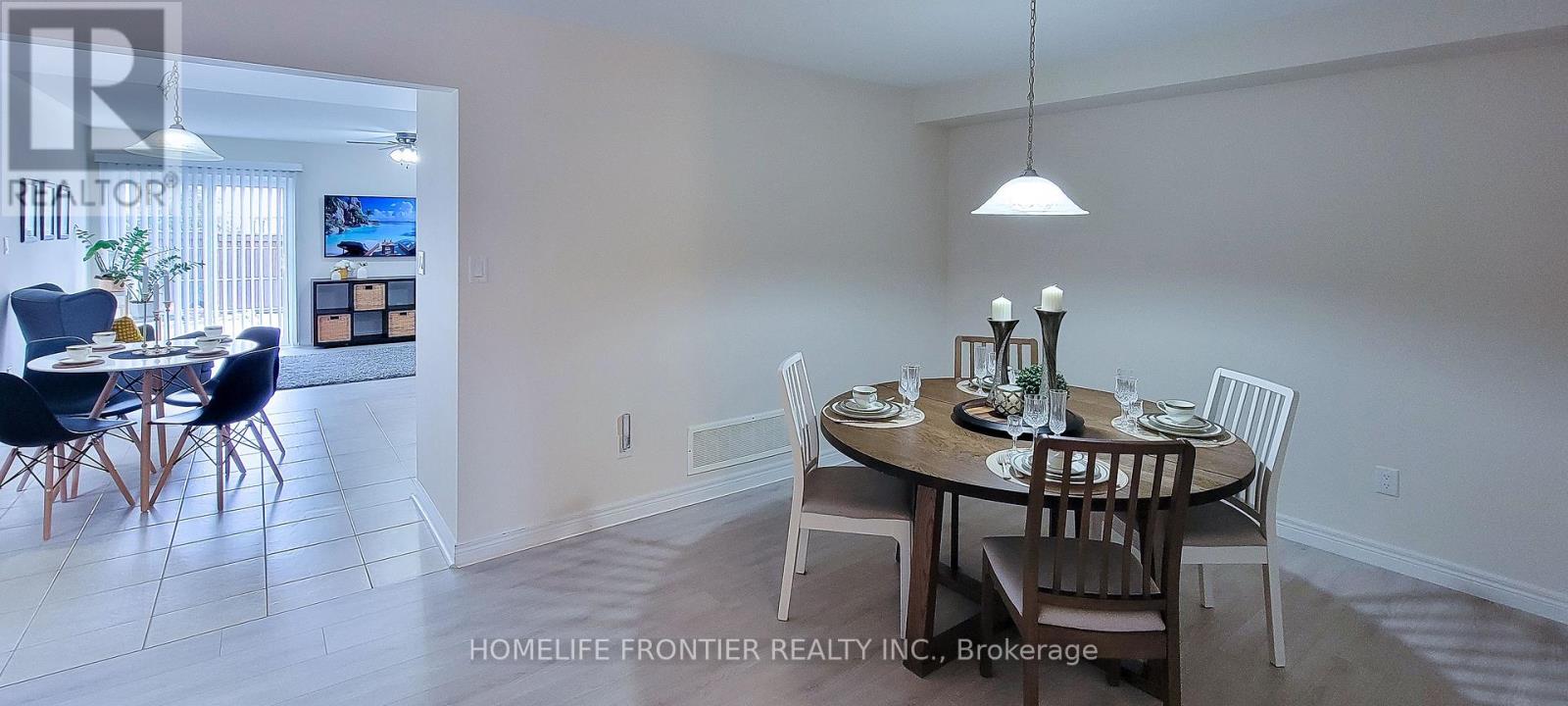 43 Sundragon Trail, Bradford West Gwillimbury (Bradford), Ontario  L3Z 0H4 - Photo 4 - N12925160