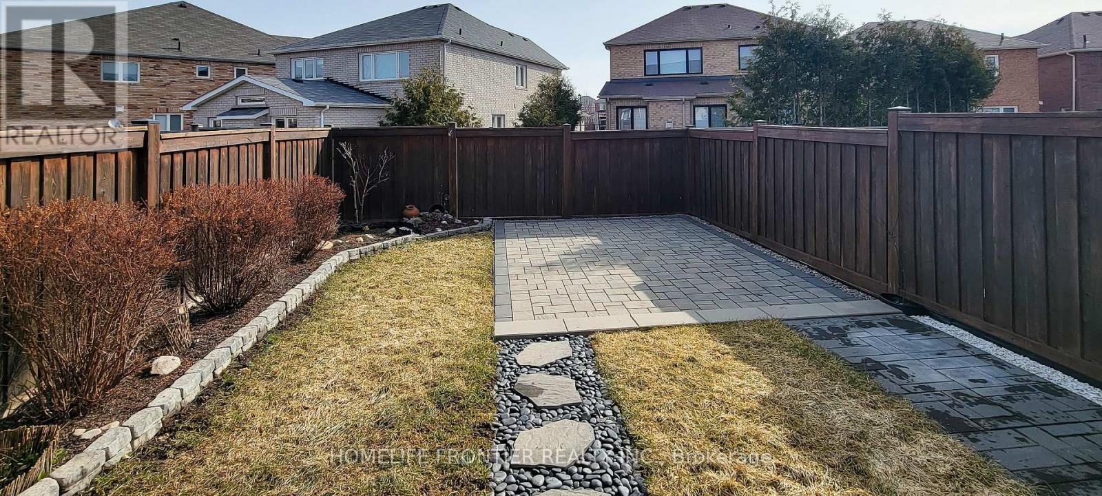 43 Sundragon Trail, Bradford West Gwillimbury (Bradford), Ontario  L3Z 0H4 - Photo 48 - N12925160