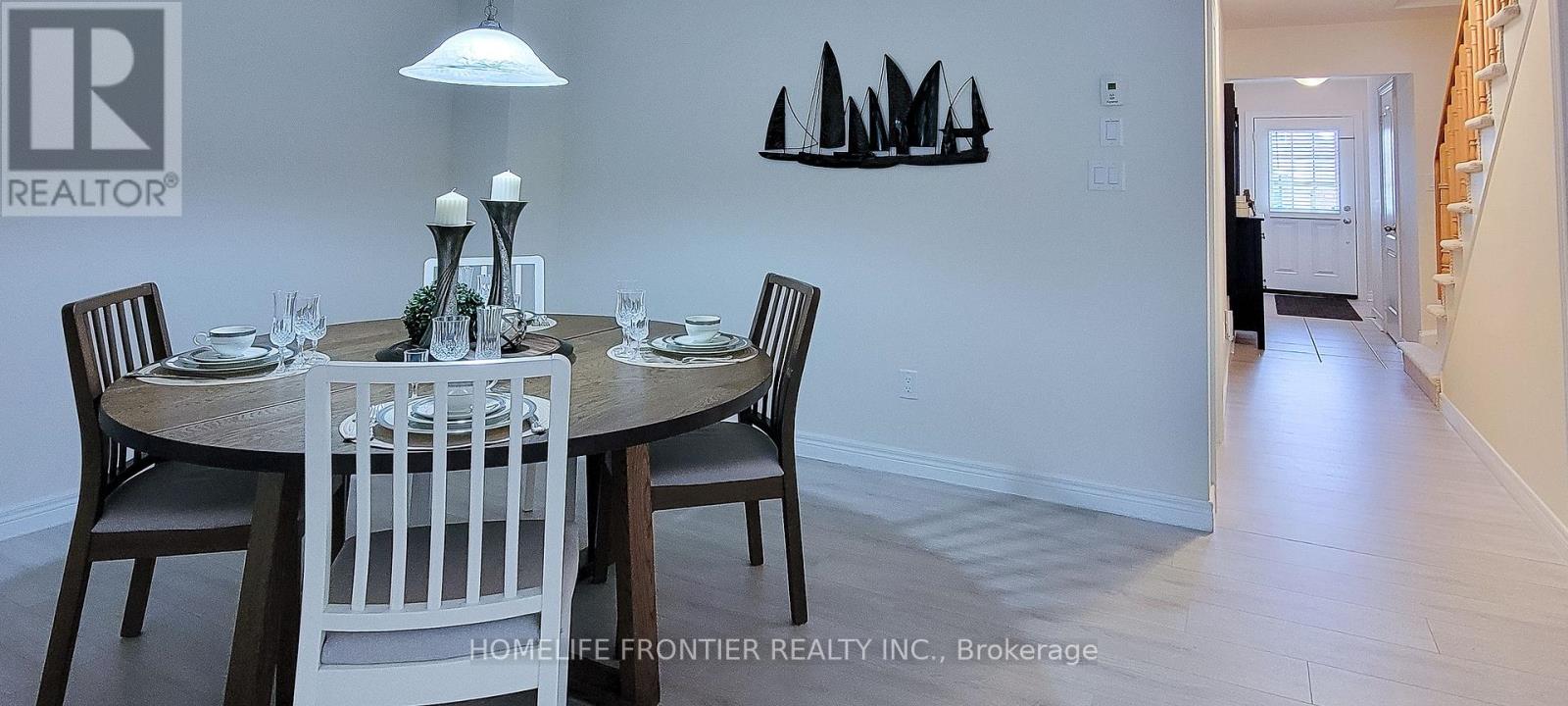 43 Sundragon Trail, Bradford West Gwillimbury (Bradford), Ontario  L3Z 0H4 - Photo 6 - N12925160