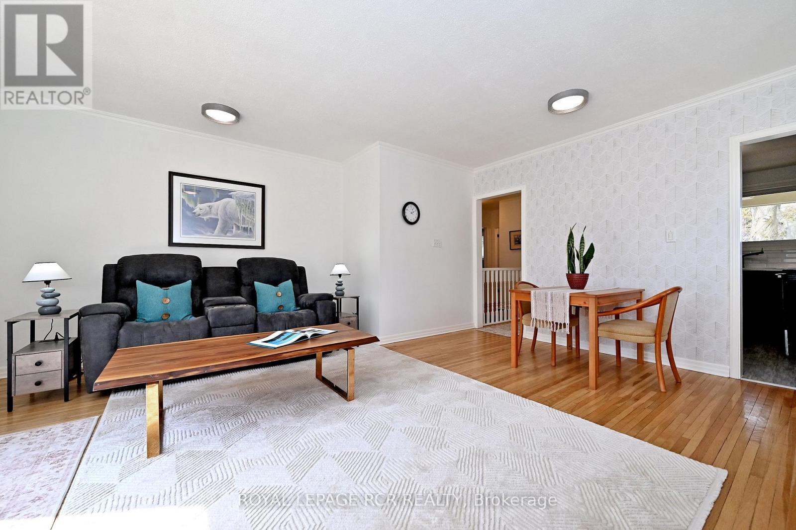 87 Richardson Drive, Aurora (Aurora Highlands), Ontario  L4G 1Z4 - Photo 12 - N12925210