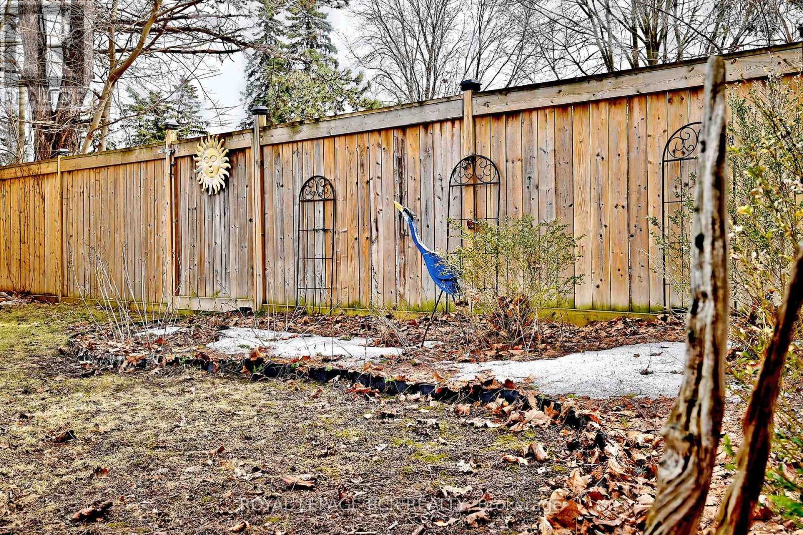 87 Richardson Drive, Aurora (Aurora Highlands), Ontario  L4G 1Z4 - Photo 47 - N12925210