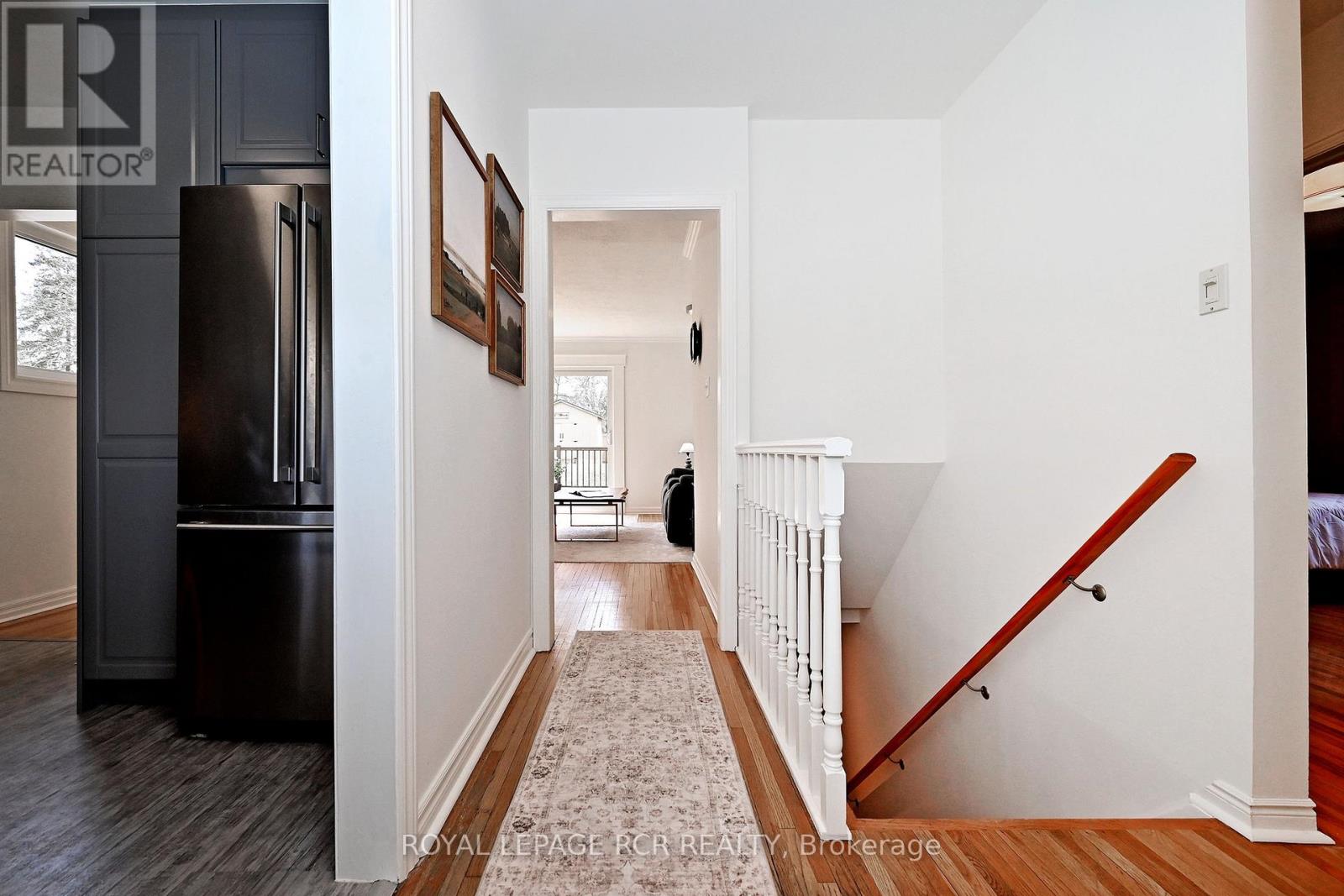 87 Richardson Drive, Aurora (Aurora Highlands), Ontario  L4G 1Z4 - Photo 7 - N12925210