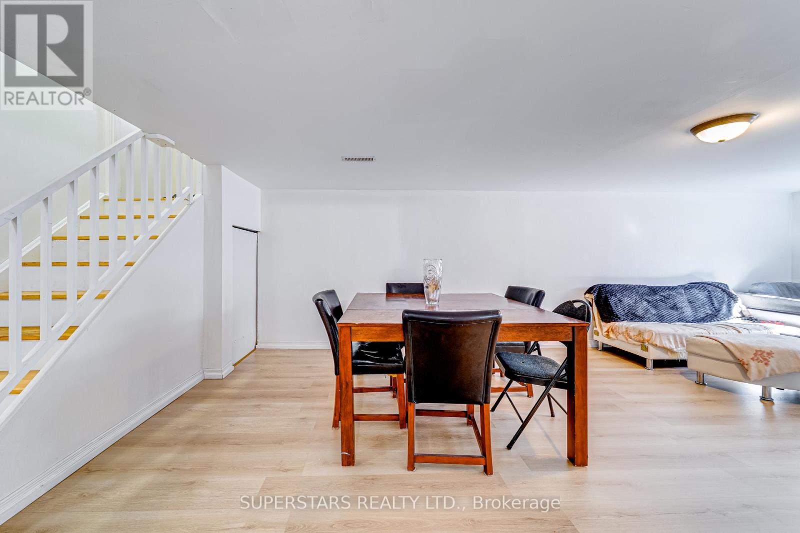 199 Patterson Street, Newmarket, Ontario  L3Y 3L5 - Photo 20 - N12925274