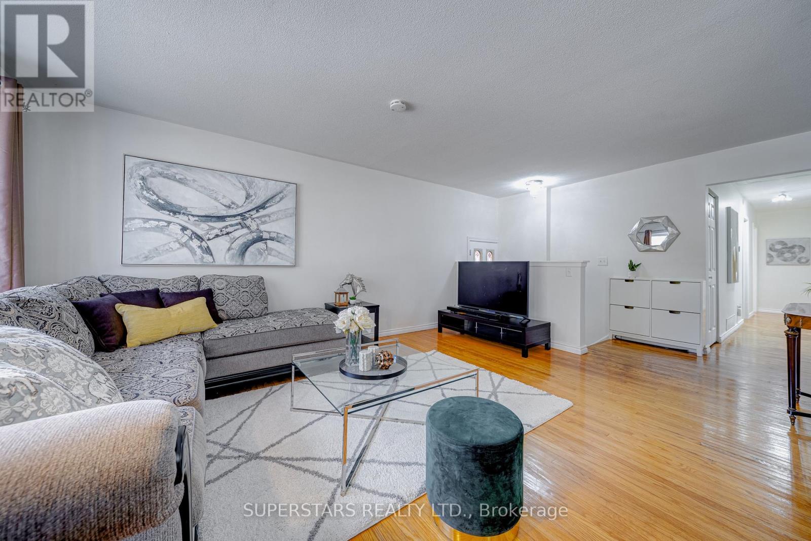 199 Patterson Street, Newmarket, Ontario  L3Y 3L5 - Photo 7 - N12925274