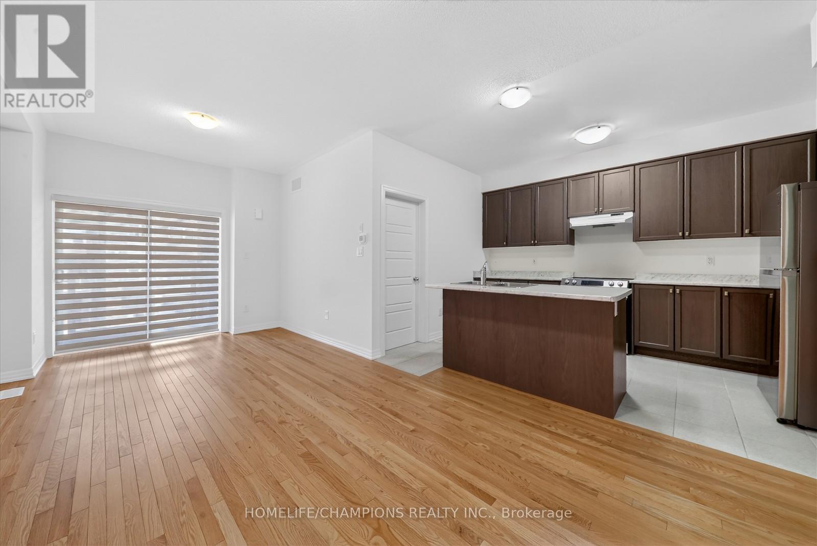 39 Delano Way S, Newmarket, Ontario  L3X 0L4 - Photo 11 - N12925320