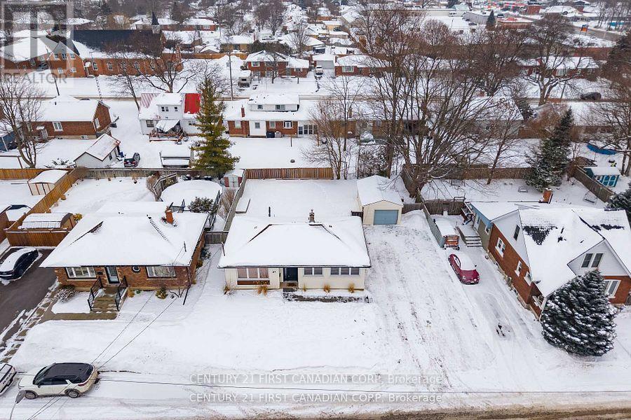 21 Beverly Road, Brantford, Ontario  N3S 6W6 - Photo 12 - X12924812