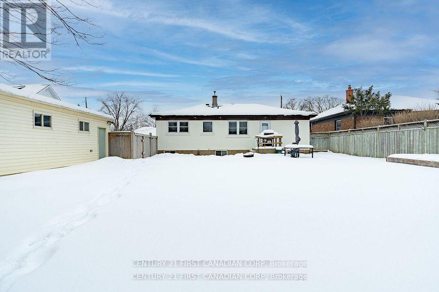 21 Beverly Road, Brantford, Ontario  N3S 6W6 - Photo 10 - X12924812