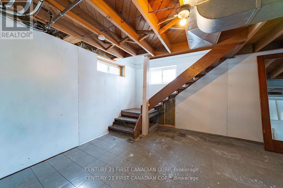 21 Beverly Road, Brantford, Ontario  N3S 6W6 - Photo 40 - X12924812