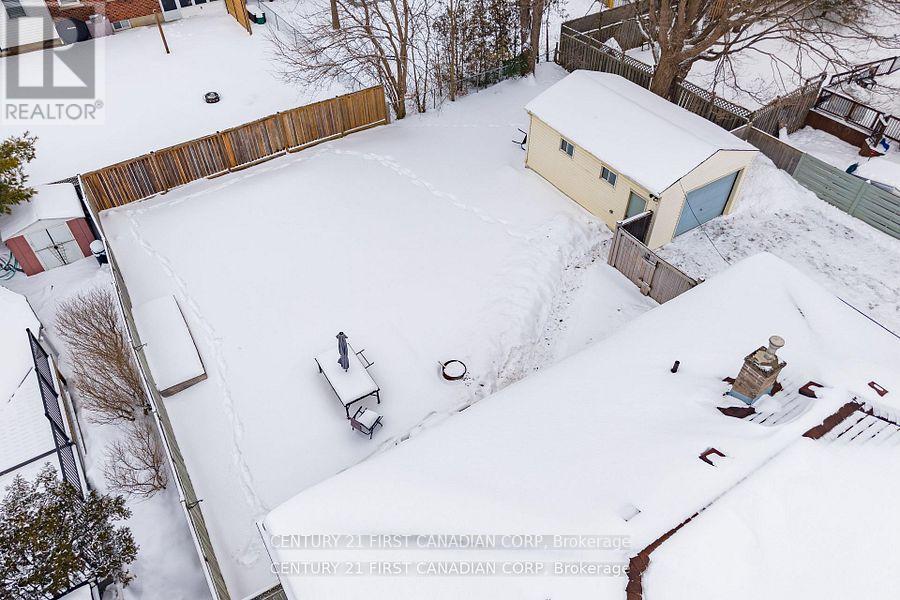 21 Beverly Road, Brantford, Ontario  N3S 6W6 - Photo 9 - X12924812