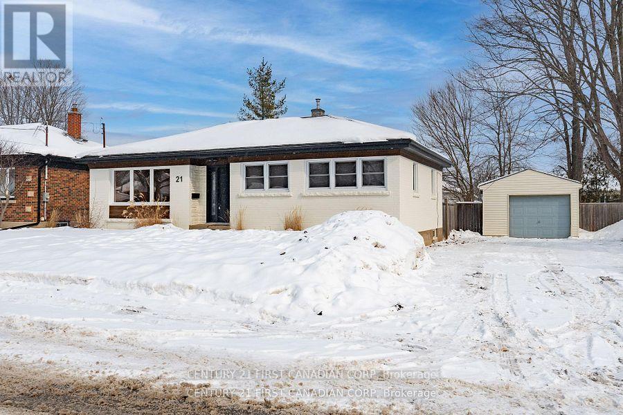 21 Beverly Road, Brantford, Ontario  N3S 6W6 - Photo 4 - X12924812