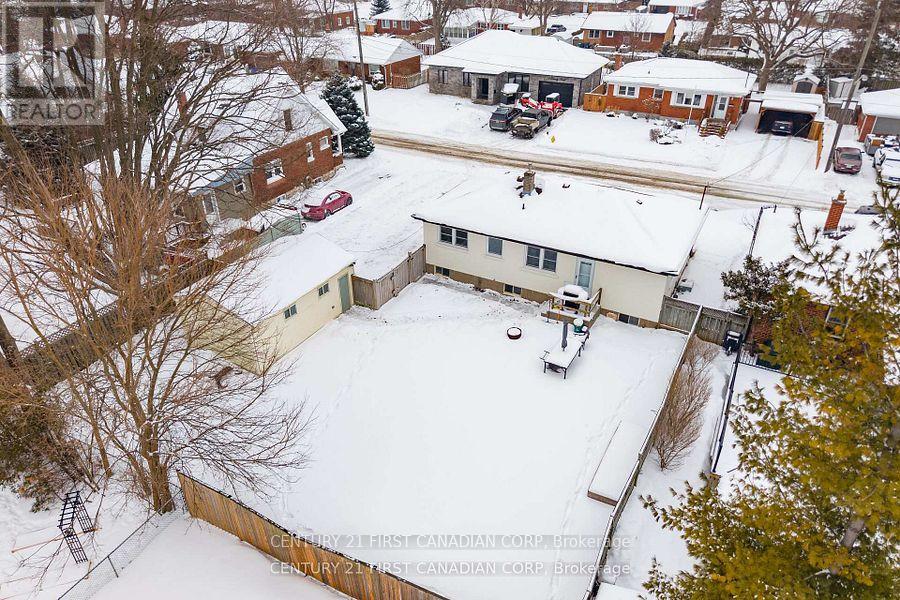 21 Beverly Road, Brantford, Ontario  N3S 6W6 - Photo 8 - X12924812