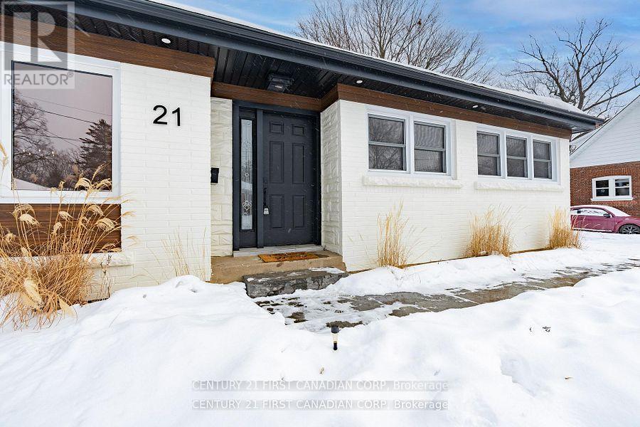 21 Beverly Road, Brantford, Ontario  N3S 6W6 - Photo 6 - X12924812