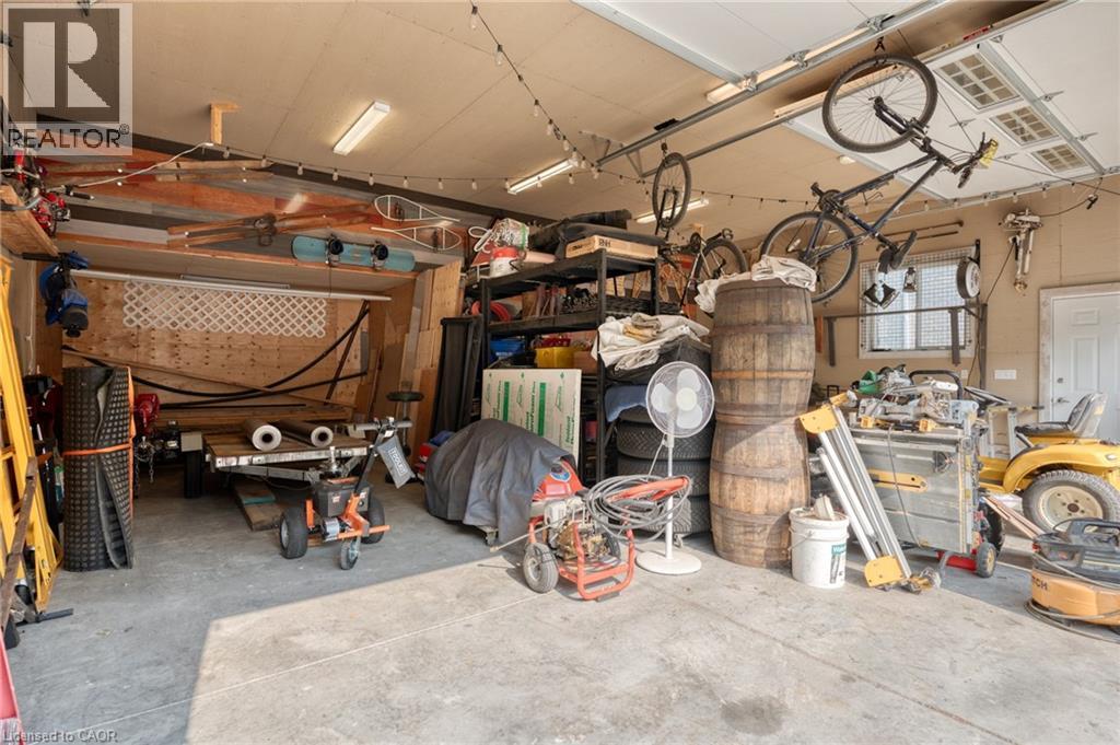 15 Marquette Drive, Kitchener, Ontario  N2P 2H2 - Photo 6 - 40815457