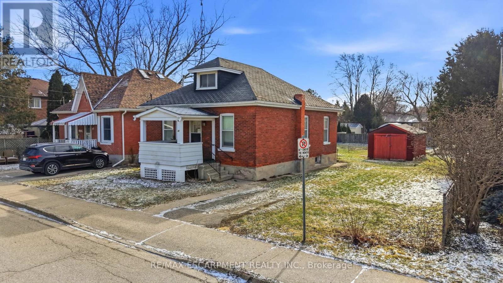 74 BRUNSWICK STREET, Brantford, Ontario