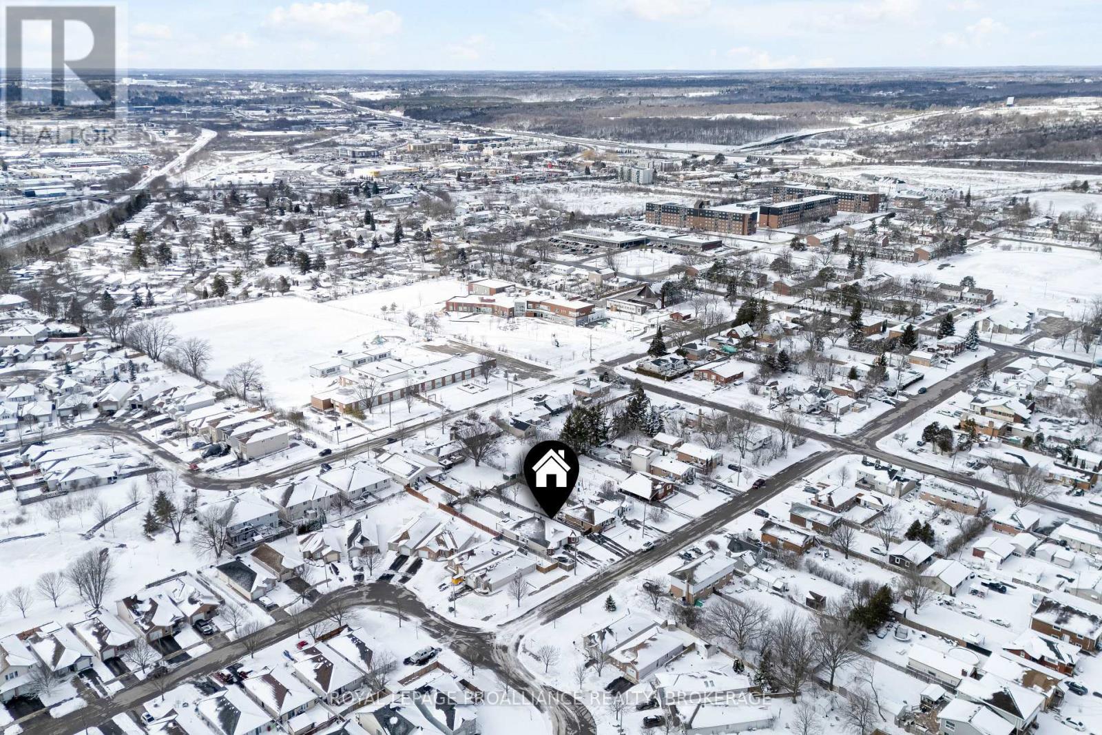 78 Butler Street, Kingston, Ontario K7K 5A4 - Photo 6 - X12925196