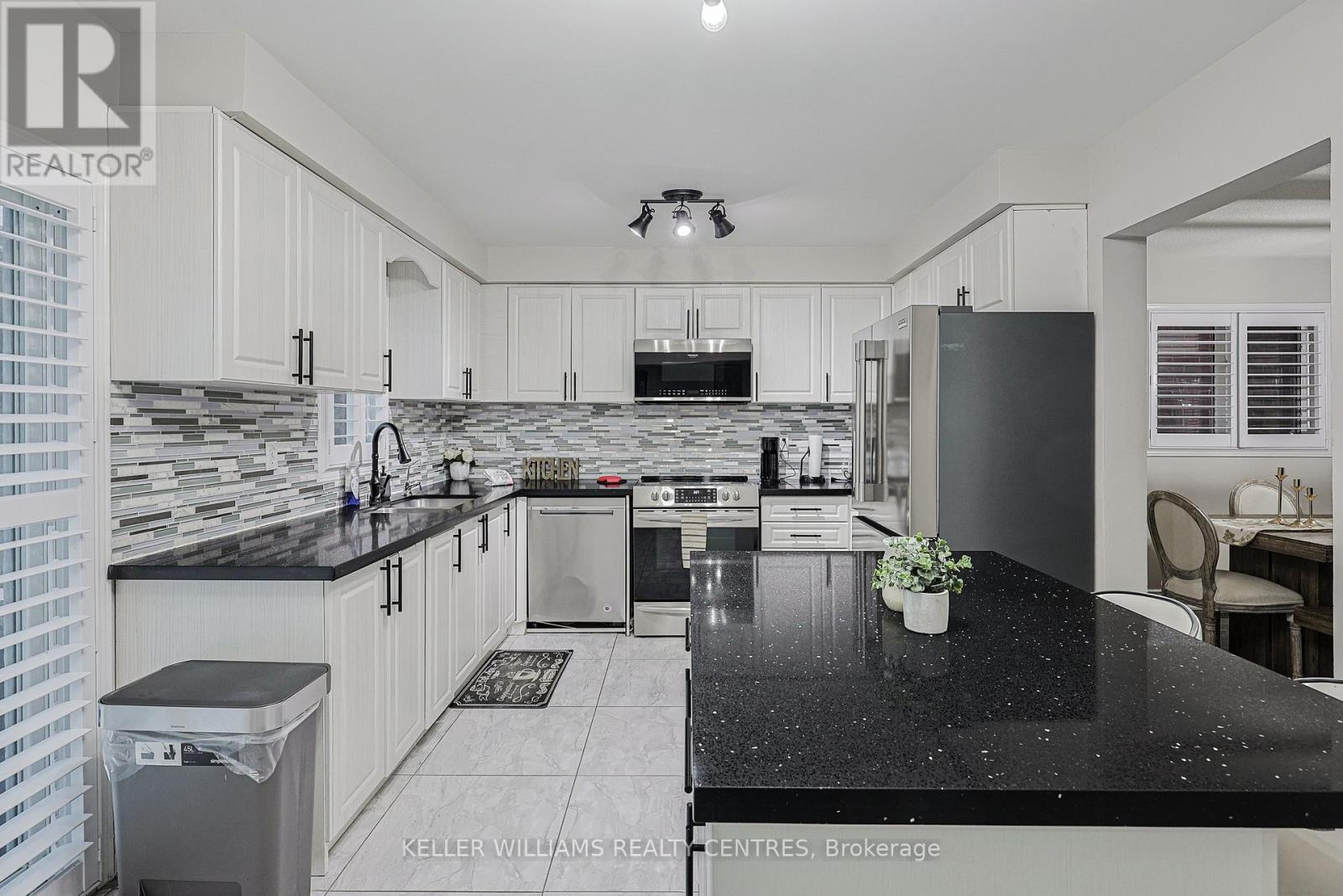 325 Marshall Crescent, Orangeville, Ontario  L9W 4Y3 - Photo 11 - W12925092