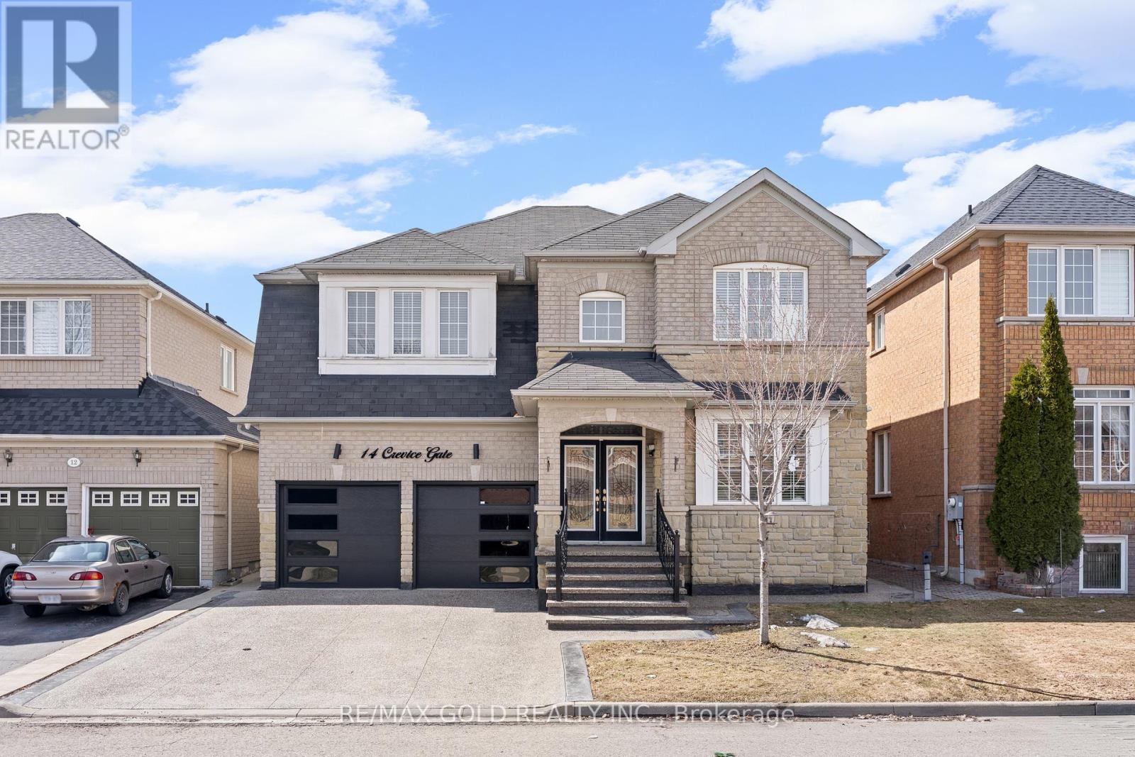 14 CREVICE GATE, Brampton, Ontario