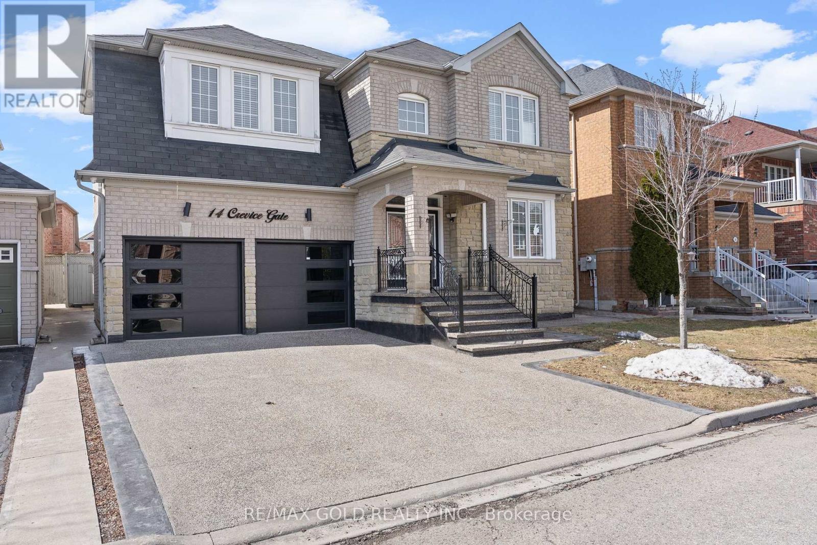 14 Crevice Gate, Brampton, Ontario  L6R 2X5 - Photo 2 - W12925112