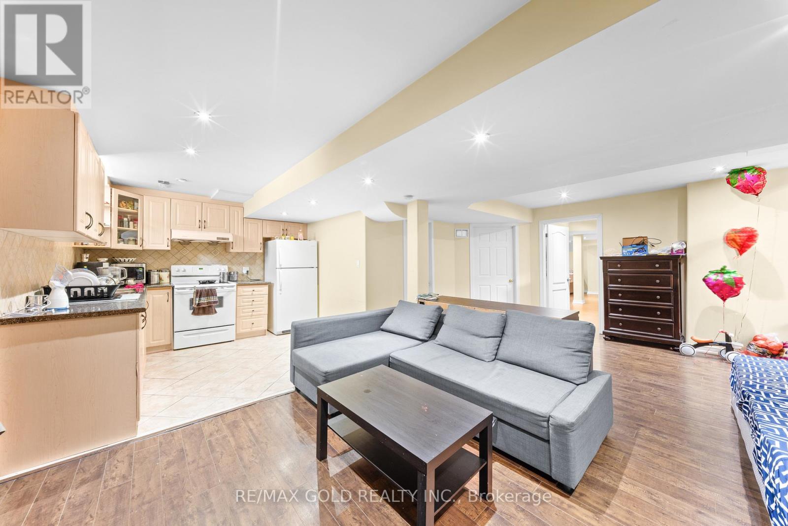 14 Crevice Gate, Brampton, Ontario  L6R 2X5 - Photo 46 - W12925112