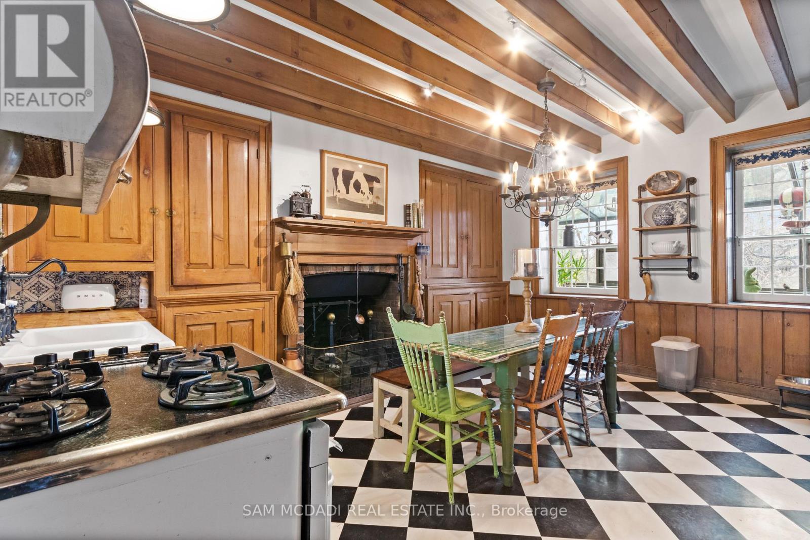 85 Yorkleigh Avenue, Toronto, Ontario  M9P 1Y3 - Photo 16 - W12925144