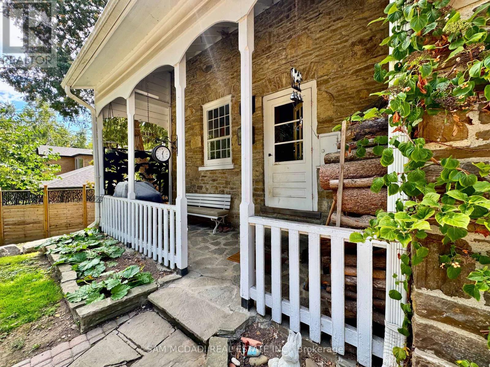 85 Yorkleigh Avenue, Toronto, Ontario  M9P 1Y3 - Photo 41 - W12925144