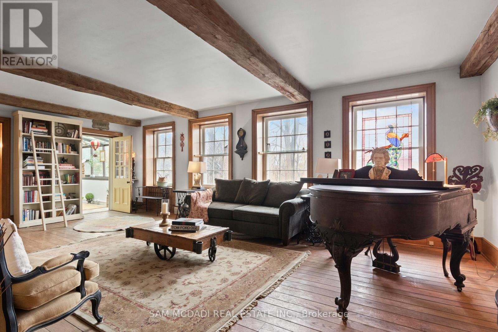 85 Yorkleigh Avenue, Toronto, Ontario  M9P 1Y3 - Photo 8 - W12925144