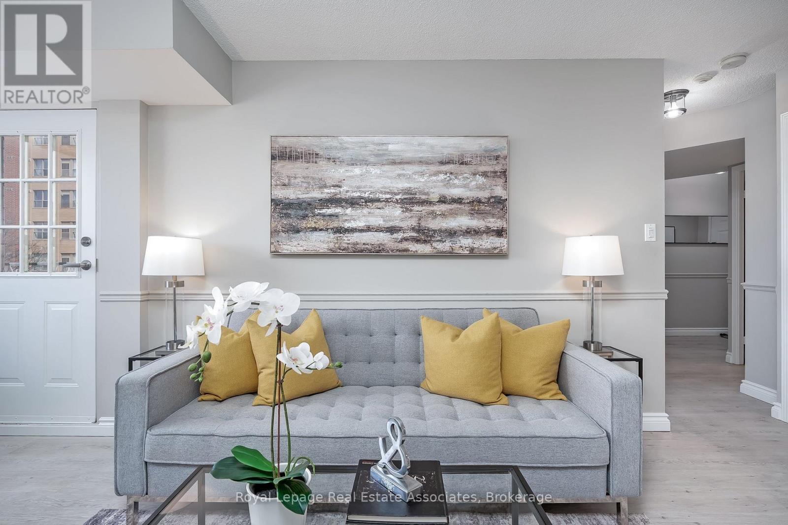 308 - 32 Tannery Street, Mississauga, Ontario L5M 6T6 - Photo 13 - W12925182