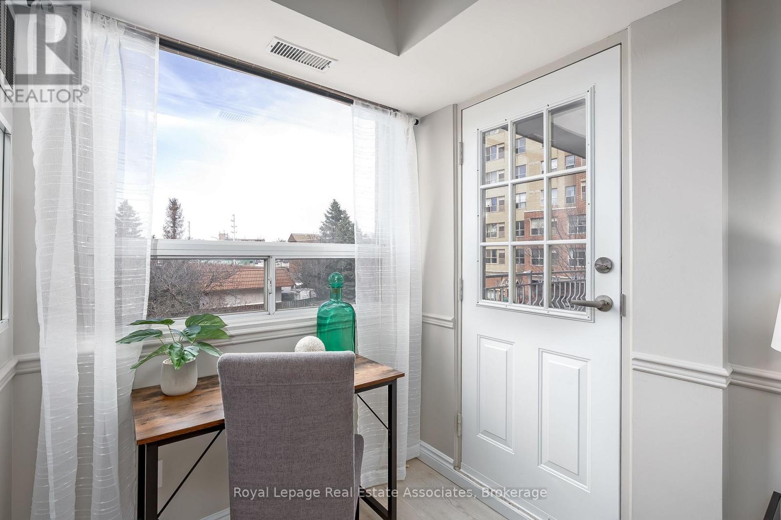 308 - 32 Tannery Street, Mississauga, Ontario L5M 6T6 - Photo 16 - W12925182