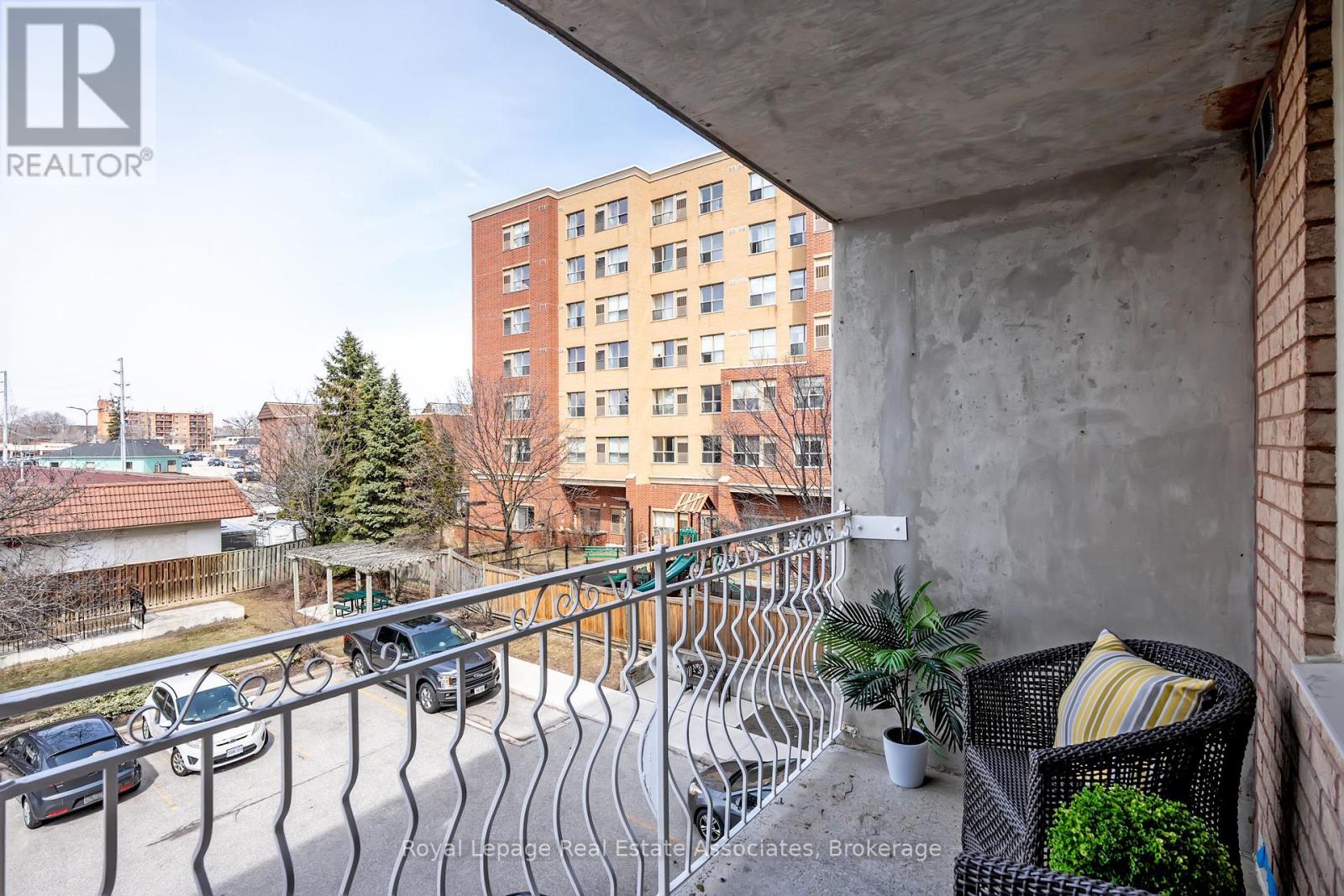 308 - 32 Tannery Street, Mississauga, Ontario L5M 6T6 - Photo 18 - W12925182