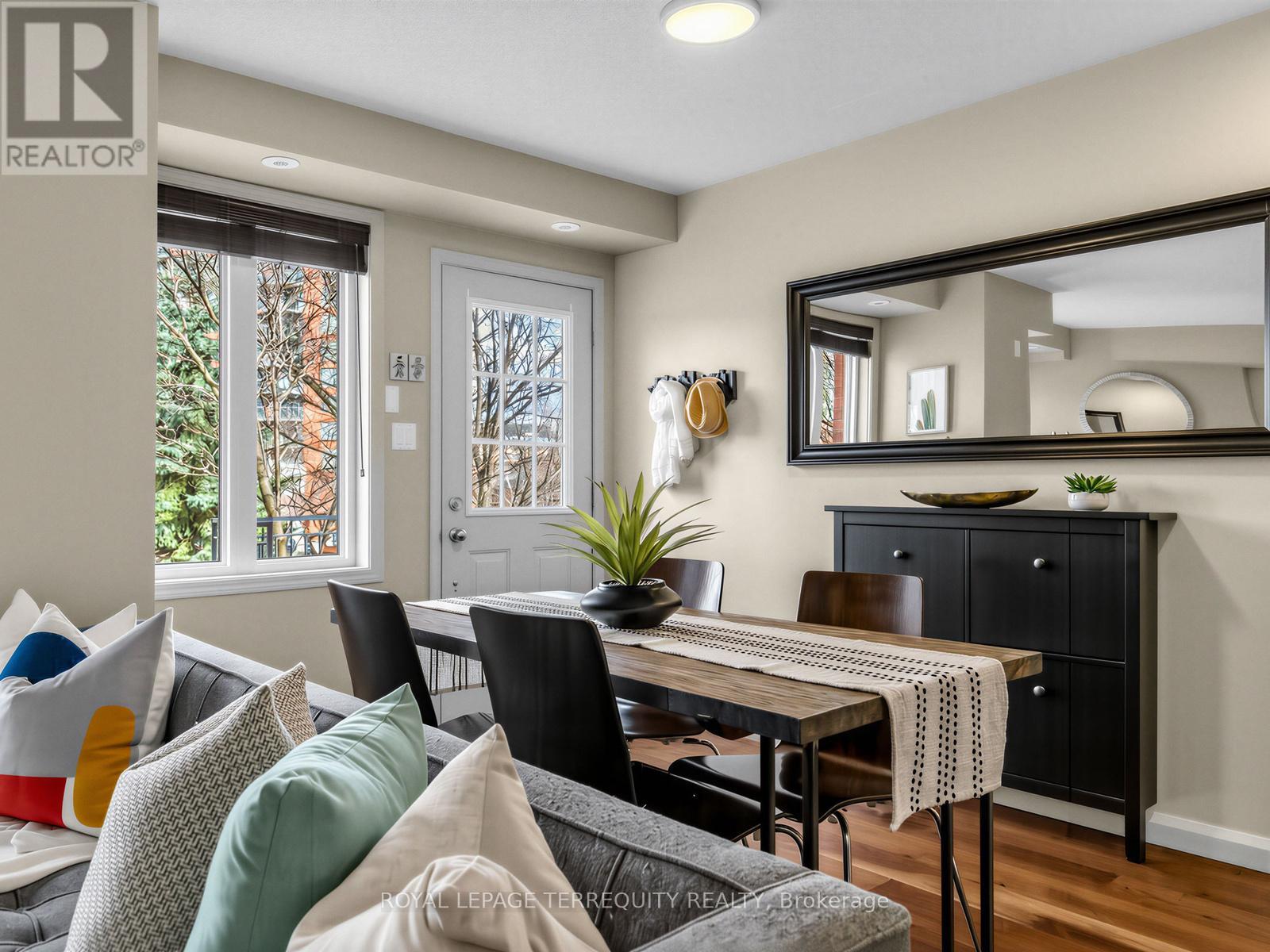 301 - 60 Joe Shuster Way, Toronto, Ontario  M6K 1Y8 - Photo 14 - W12925186