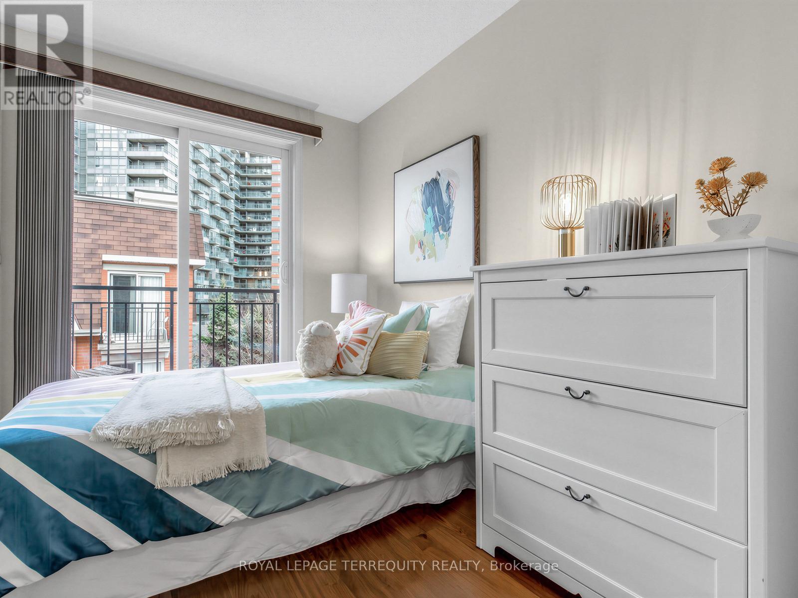 301 - 60 Joe Shuster Way, Toronto, Ontario  M6K 1Y8 - Photo 29 - W12925186