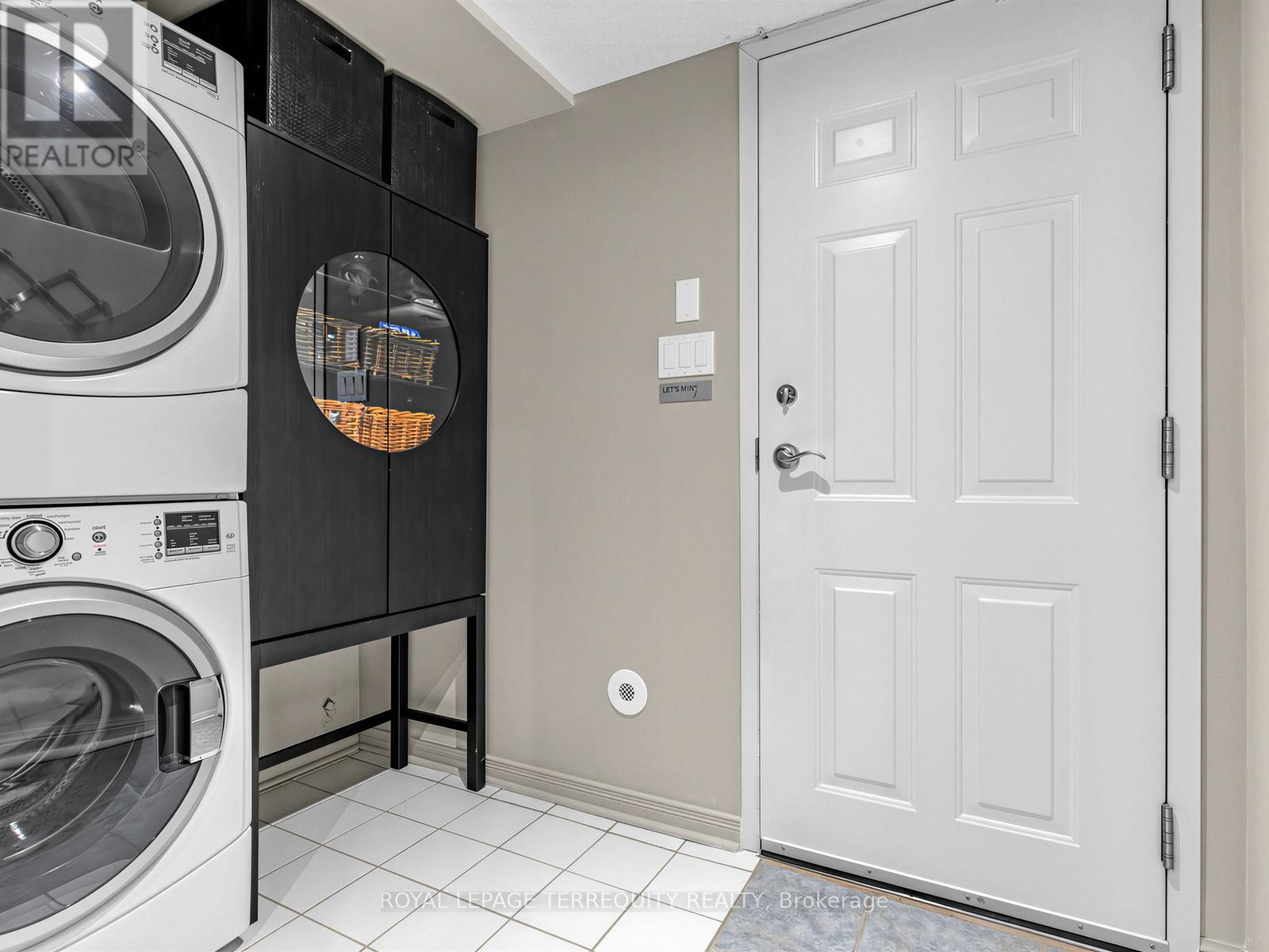 301 - 60 Joe Shuster Way, Toronto, Ontario  M6K 1Y8 - Photo 34 - W12925186