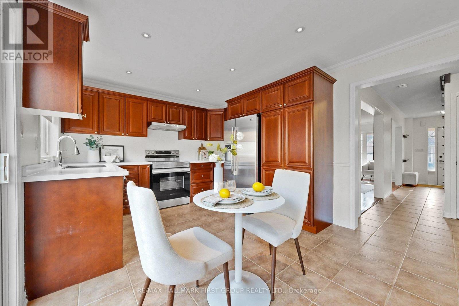 929 Bessy Trail, Milton, Ontario  L9T 0H2 - Photo 13 - W12925200