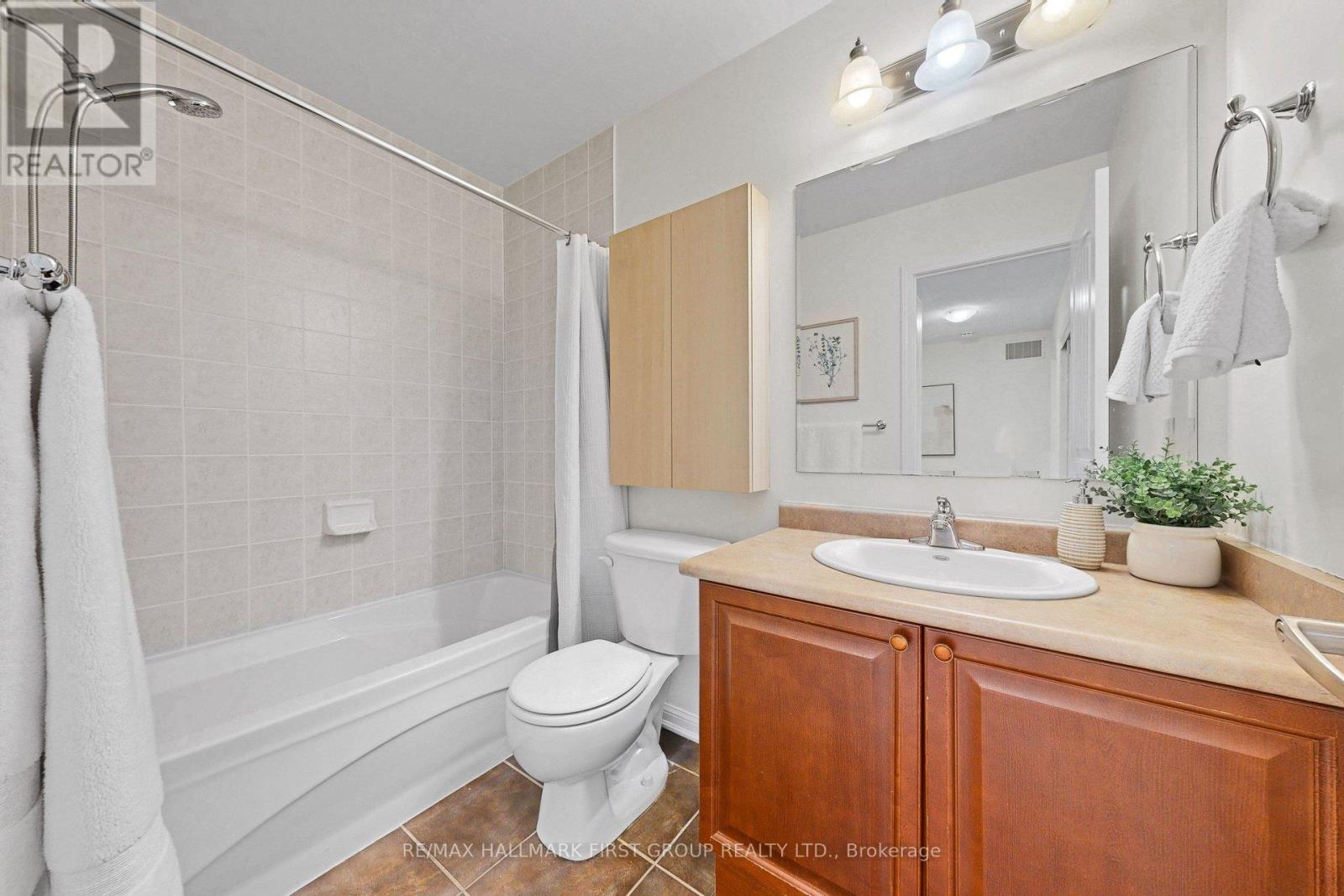 929 Bessy Trail, Milton, Ontario  L9T 0H2 - Photo 35 - W12925200