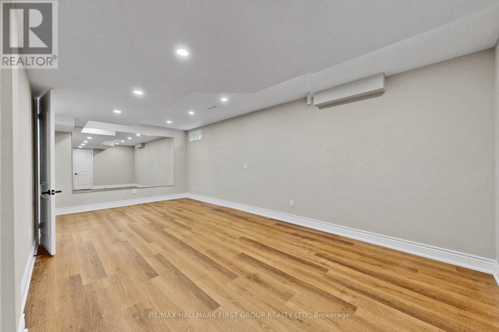 929 Bessy Trail, Milton, Ontario  L9T 0H2 - Photo 39 - W12925200