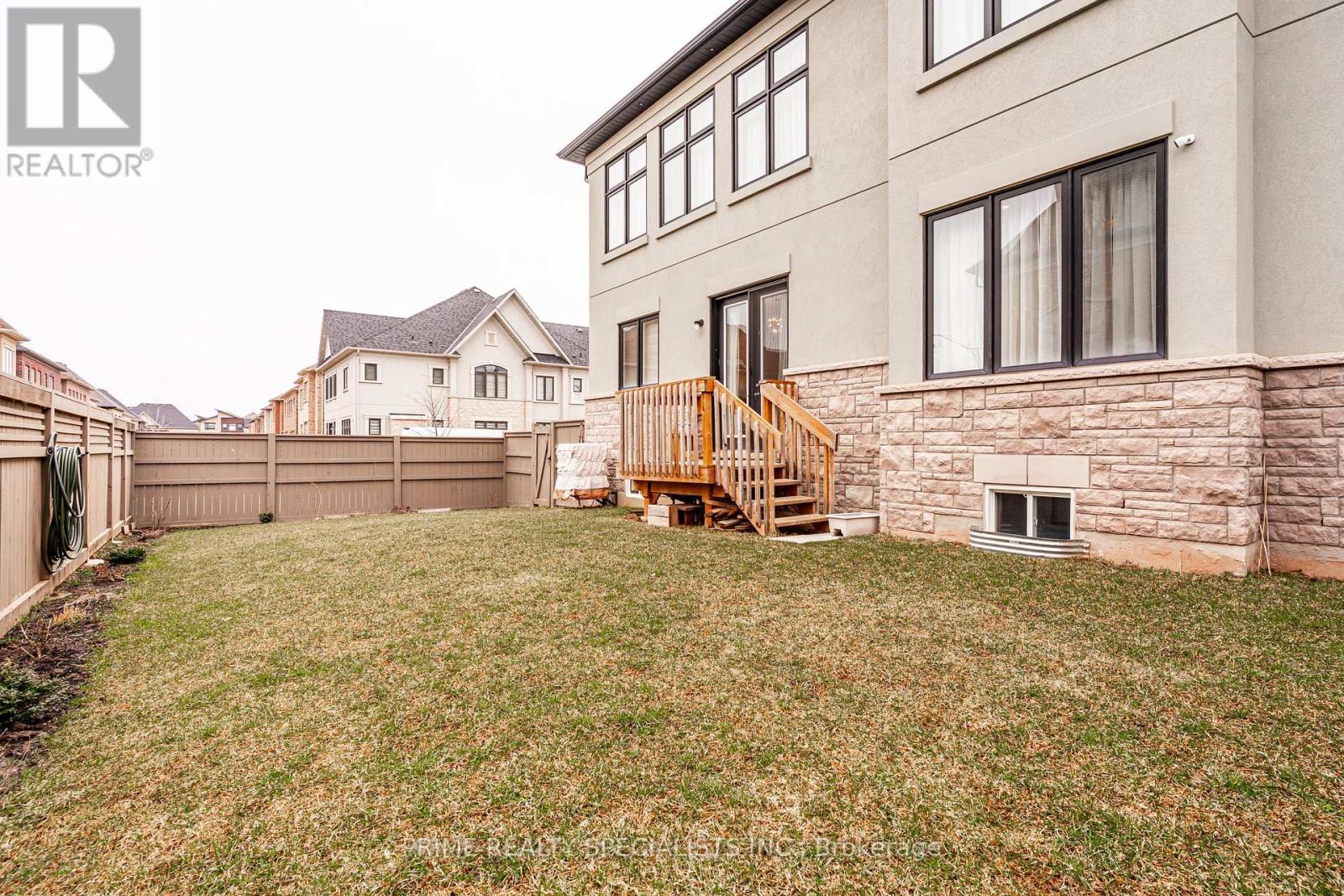 21 Midmorning Road, Brampton, Ontario  L6X 5P7 - Photo 42 - W12925218