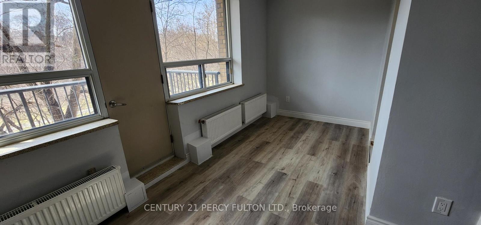 103 - 2202 Weston Road, Toronto (Weston), Ontario  M9N 1Y3 - Photo 2 - W12925234