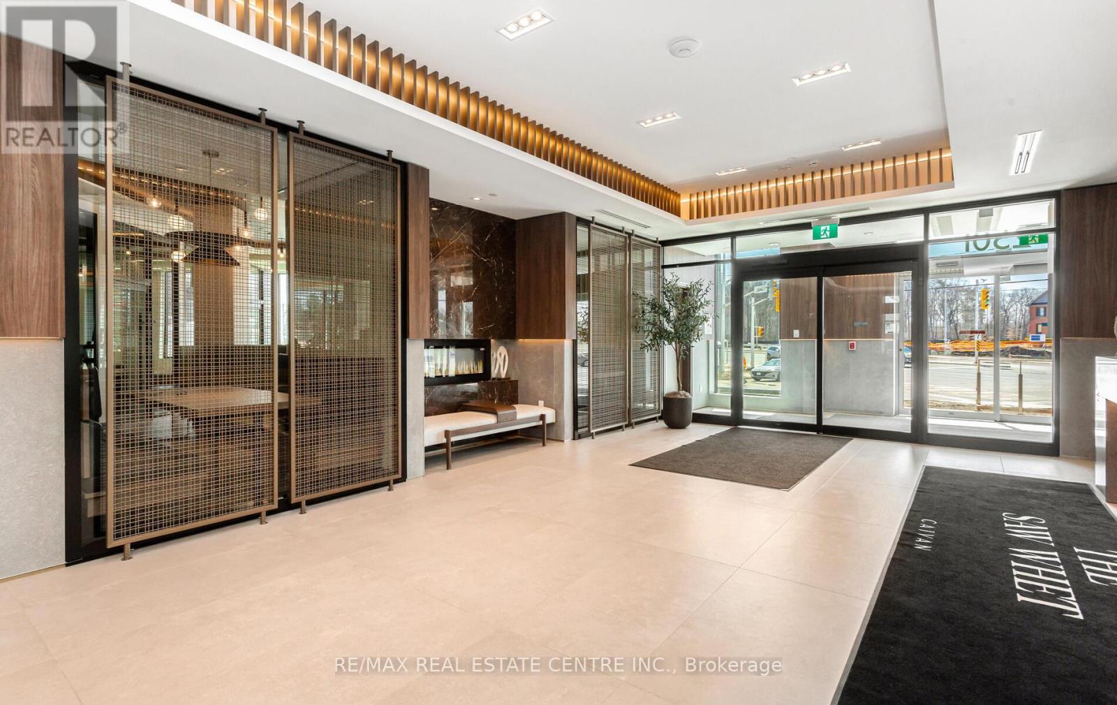 441 - 2501 Saw Whet Boulevard, Oakville (Ga Glen Abbey), Ontario  L6M 5N2 - Photo 5 - W12925246