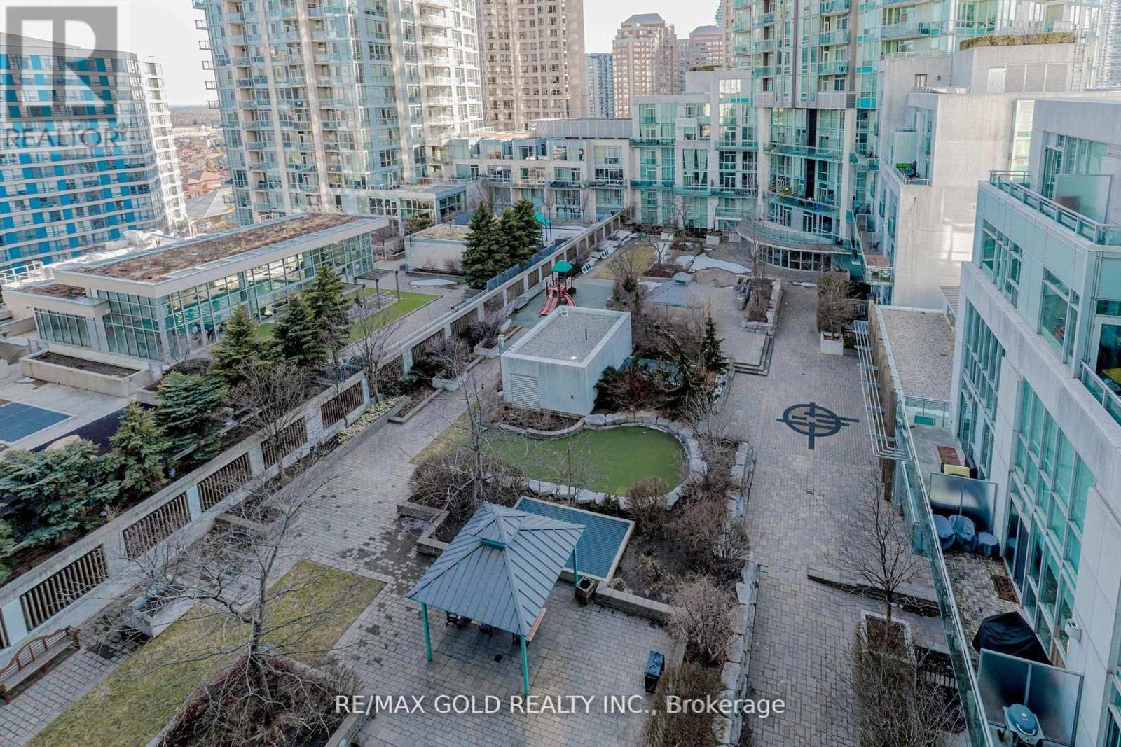 1106 - 220 Burnhamthorpe Road W, Mississauga, Ontario  L5B 4N4 - Photo 36 - W12925252